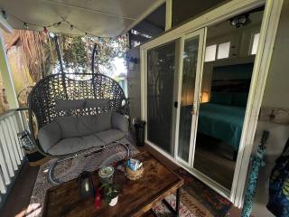 Banyan Bungalow - Kealakekua - 2