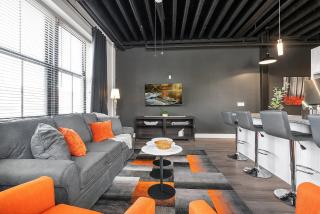 Luxury Urban 1BR King Bed-Parking - Heart of Historic Germantown - Temple & LaSalle -105- Stay Long Term! - Philadelphia - 8