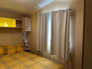 CaSa VistA - Holiday Home On The Beach - Clacton-on-Sea - 2