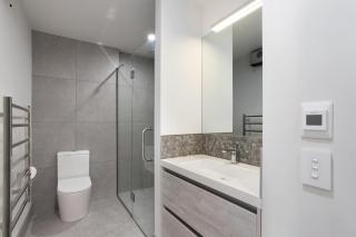 Location Location Location 2 Mins CBD Free Parking - Christchurch - 3