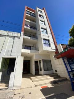 DEPARTAMENTO EN PARANÁ ZONA CENTRO - Paraná - 0