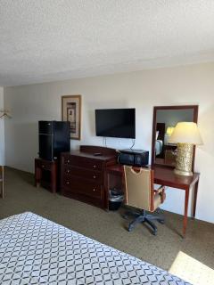 Budget Inn Motel - 6