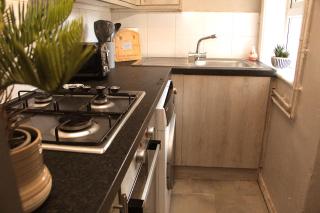 Lord House - Amazing SA - Leigh - 4