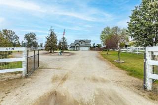 Our Farmhouse, Our Place: Cozy and Cute homestead! - Paso Robles - 3