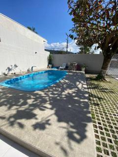 Ampla casa c/ piscina em Balneário Camboriú - Balneário Camboriú - 1