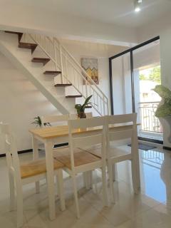 Mactan Airport Affordable Cozy Loft Condo by A&C - Pusok - 4