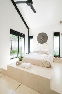 Villa Neptune Uluwatu - Uluwatu - 4