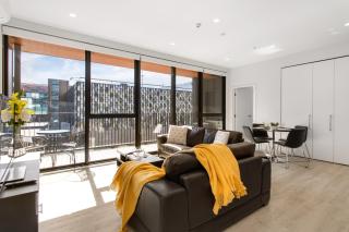 Heart of the CBD 2Bdrms 2Bthrms secure park - 9