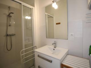 T2 Lumineux Centre Luchon, 4 Pers, Parking, Proche Thermes & Télécabine - FR-1-313-230 - 7