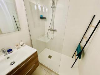 Studio centre port avec piscine et parking - FR-1-723-146 - 3