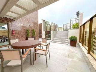 Apartamento novo,uma quadra praia de Bombas com piscina aquecida - 6