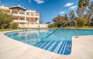 Lovely Apartment In Benalmádena - Benalmádena - 2
