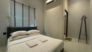Zen Retreat Glass Pool Villa - Taiping - 4