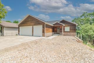 Arcade Palace on the Lake - 9