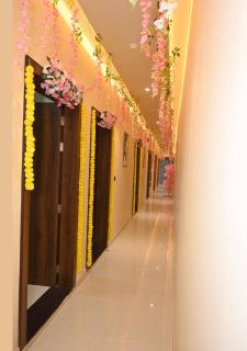 Hotel Rameshwaram, Mathura - 9