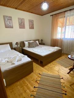 Villa Berat - Castle View & Traditional Breakfast - Berati - 3