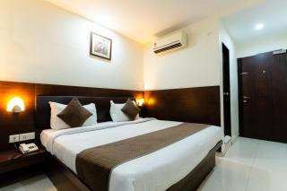 Hotel Krishna by KeyMagics - 3