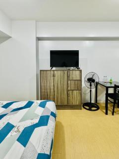 * *B2 Your Go-To Crib - Iloilo - 8