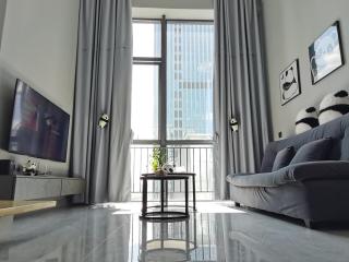 Panda ZuoKe Besucher Apartment 熊猫坐客民宿 - 2