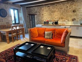 Lime Tree Farmhouse - 8