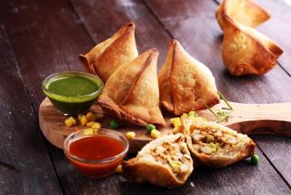 Capital O Aviraj Inn - Lucknow - 4