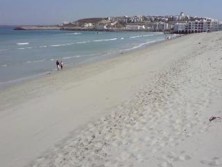 Calypso Beach Holiday House - Langebaan - 8