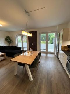 TOP-Ferienwohnung bei Berlin, bis 3 Gäste, Terrasse und Garten - Bestensee - 5