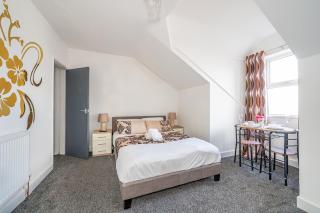 *RB246* For your most relaxed & Cosy stay + Free Parking + Free Fast WiFi * - Knowsthorpe - 4