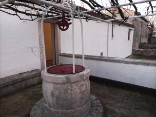 NamelessParty house - Smoljanci - 3