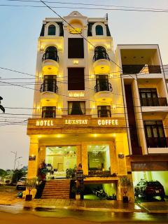 Hotel Luxstay - 9