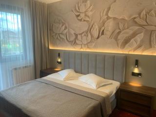 Casa Domnească Cacica - 9