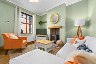 2-Bedroom Cottage - Long Stays Welcome - 3