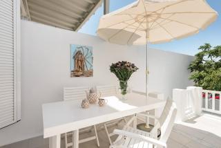 Mykonian Marvel: A Tranquil Oasis in the Old Town! - Mikonos - 3