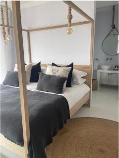 105 On Beach, Whale Room - St Helena Bay - 3