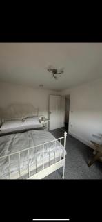Cardiff/Pernath Home2 - Cardiff - 8