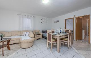 1 Bedroom Nice Apartment In Novalja - Novalja - 7