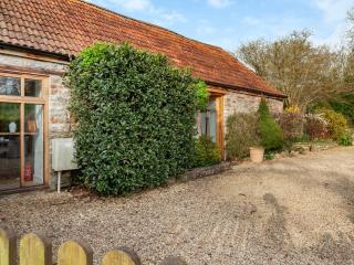 Midsummer Cottage Retreat - Pilton - 1