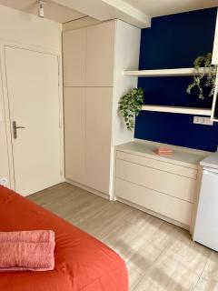 Comme une chambre d’hôtel au cœur de Lyon - Lione - 5
