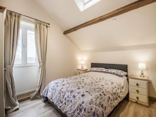 Frondeg Bach - Cross Inn - 2