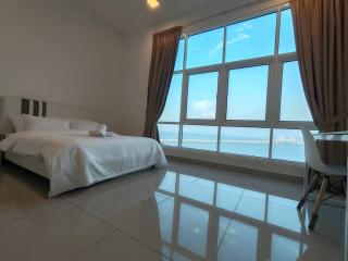 Invincible Seaview Vacation Condo 3R3B 8Pax - Bayan Lepas - 6