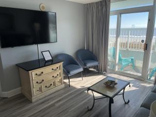 Camelot By The Sea - Blue Palmetto Vacation Rentals - 5