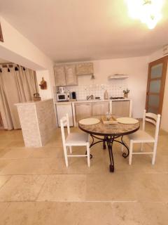 Studio Alpilles avec parking et spa privatif - Tarascon - 7