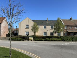 Arthurs Escape - Part of the The Bay Filey Holiday Village with pool, gym and direct beach access, pub, restaurant, tennis and meadows walks - 7