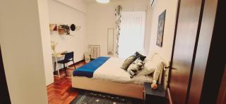 A casa di chi, Family, Near Metro - Rome - 7