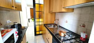 A casa di chi, Family, Near Metro - Rome - 1