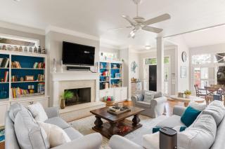 The Coral Door Beach House - 4315 Fourth Street - St. Simons Island - 4