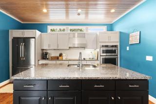 The Coral Door Beach House - 4315 Fourth Street - St. Simons Island - 1