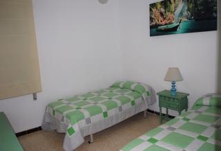 Casa Josep, Urbanizacion Calafat, zona residencial, frente al mar, a 5 mn de la playa, wifi y aire acondicionado - Calafat - 7