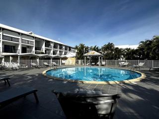 Duplex calme et lumineux pour 3 avec piscine marina St François - 6