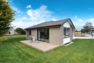 Stylish 4 Bedroom house Brand New in Rotorua - 9